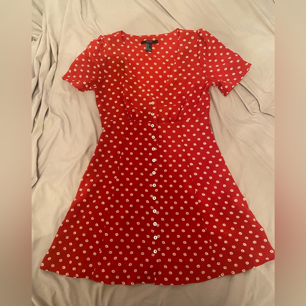 Forever 21 Red and White Floral Dress Size S